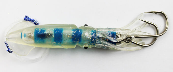 Каракатица оснащенная Jpfishing 4.5&quot; (прозрачный с синими полосками вкладышь, серебристые блестки на вкладыше, два крючка с вертлюгом №17)