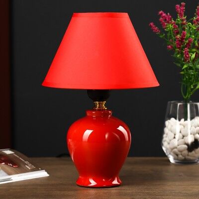 Настольная лампа 7004 1х60W E27 красный 18х25 см
