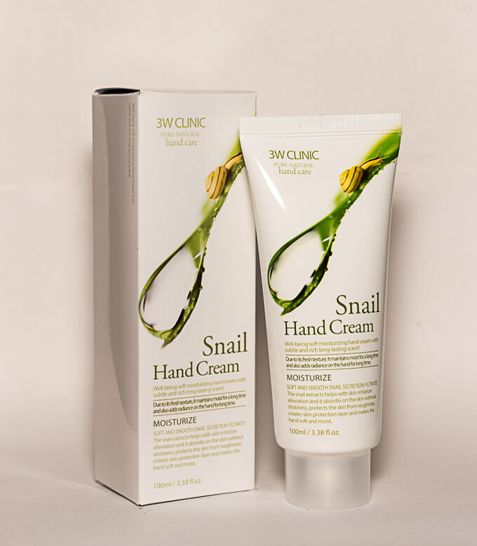 Увлажняющий крем для рук с секретом улитки 3W Clinic  Snail Hand Cream