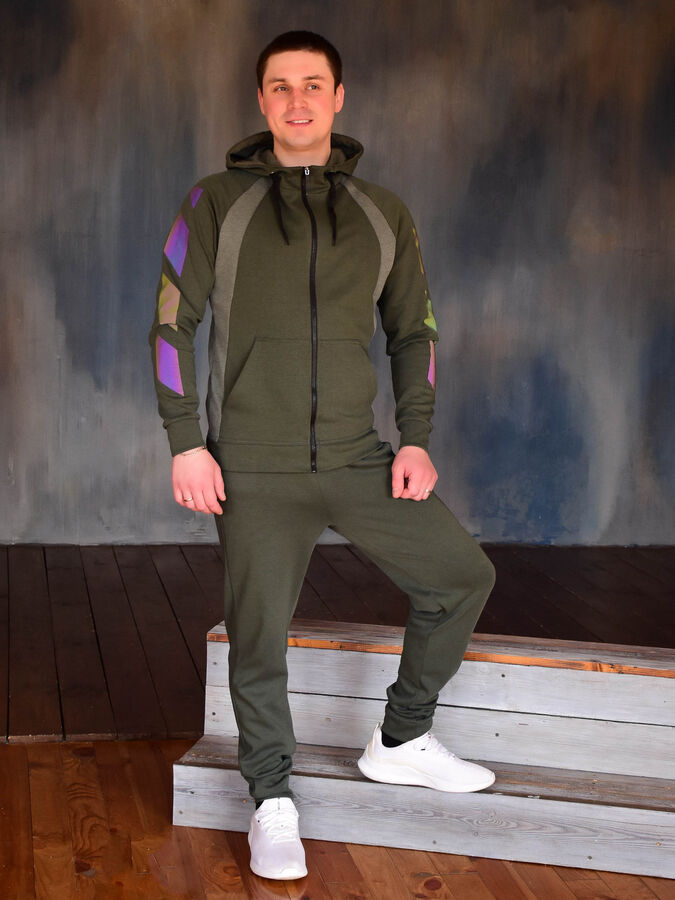 Спортивный костюм хаки мужской adidas