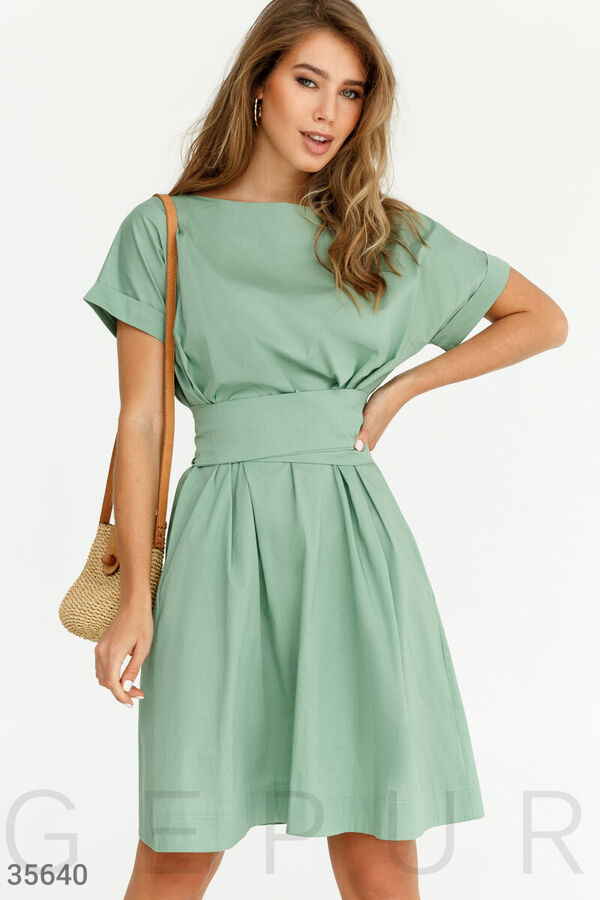 Gepur Зеленое платье oversize с широким поясом