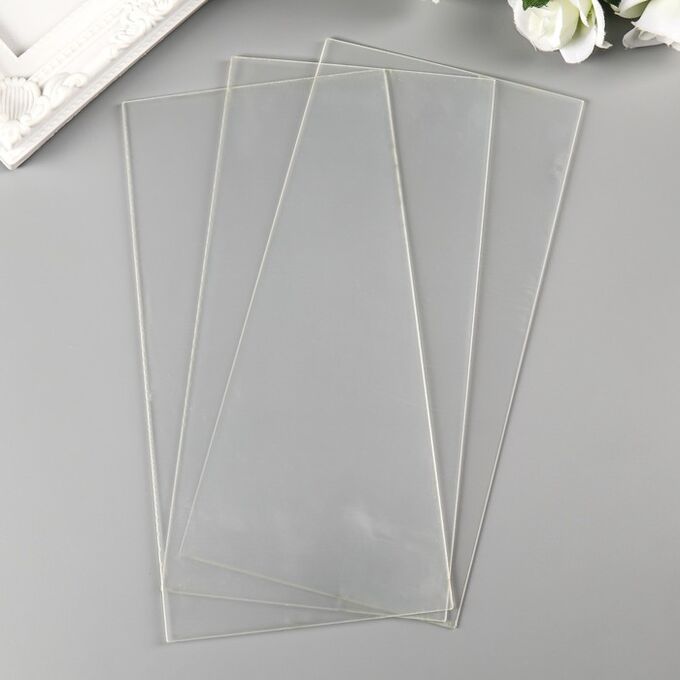 Лист пластика (прозрачный) 10х20 см (набор 3 шт.) 0.7 мм