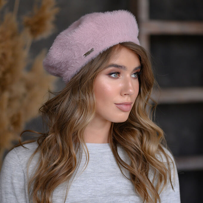 Вязаные шапки и береты для женщин. Il trenino шерстяной берет. Добавлять берет. Берет че гевары. Добавлять берет.