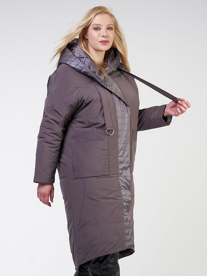 MTFORCE Куртка зимняя женская классическая  коричневого цвета 118-931_36K