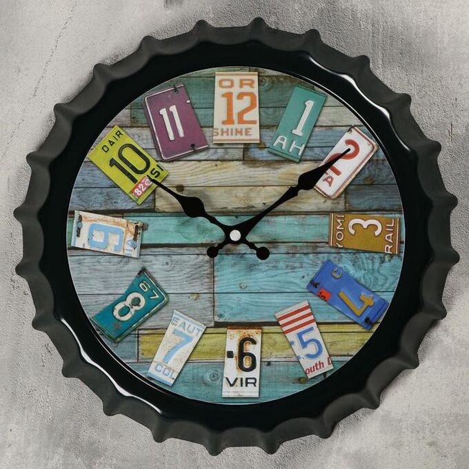 Часы настенные «Бутылочная крышка», круглые, номера авто, чёрные, d=30 см