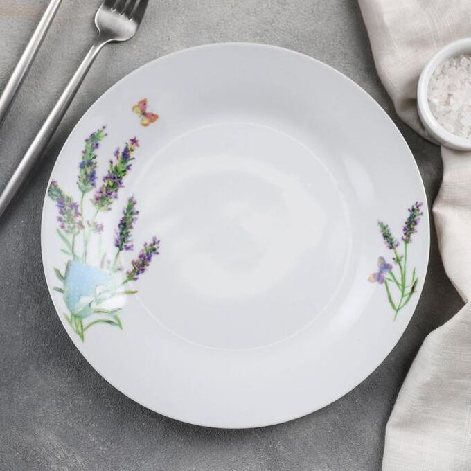 Тарелка обеденная Доляна «Лаванда», d=23 см, цвет белый