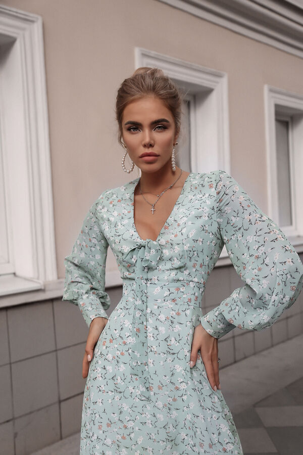 Платье из креп-шифона с завязками на декольте | Всё в наличии! Быстрая ...