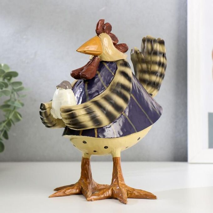 Сувенир полистоун &quot;Курица в сарафане, с яйцом&quot; 20,5х18,5х13,5 см