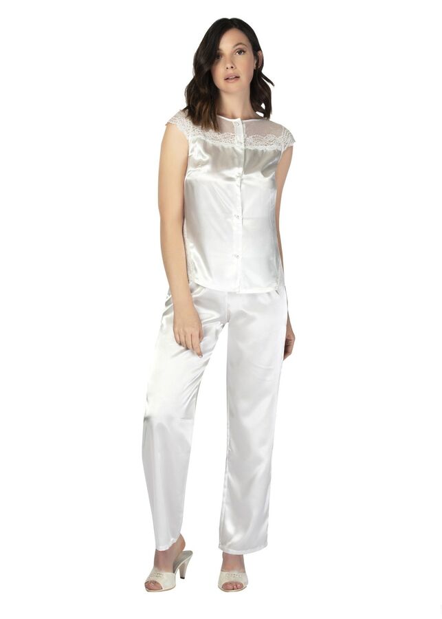 Комплект сатиновый блузка и брюки с кружевом белый