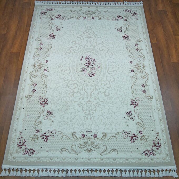 Ковры найдите площадь. Рваный ковер. Ковры в интерьере гостиной. Яркий ковер в интерьере. Стильные ковры в интерьере.