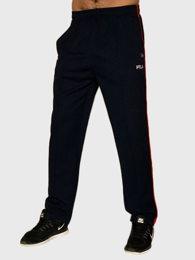 Мужские прямые спортивные штаны Fila с лампасами – в этом модном сезоне лидирует sport стиль