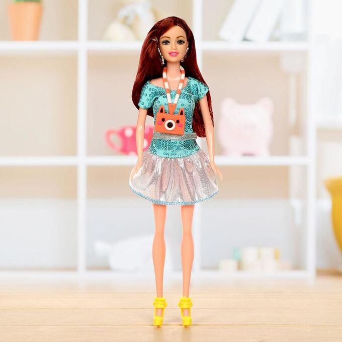 Кукла-модель «Ася» в платье, с аксессуарами, МИКС