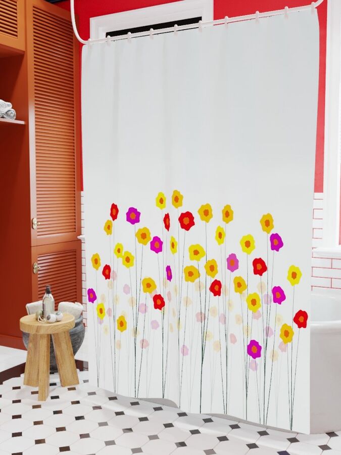 Фотоштора для ванной Цветы в саду на белом фоне