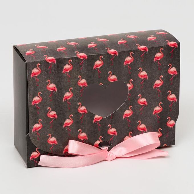 Подарочная коробка сборная с окном &quot;Фламинго на чёрном&quot;, 16,5 х 11,5 х 5 см