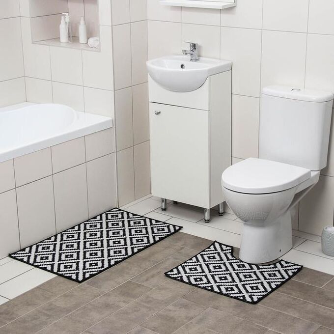 Набор ковриков для ванны и туалета  «Грета», 2 шт: 50?80, 40?50 см, цвет чёрно-белый