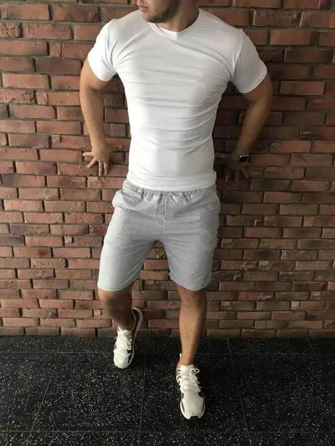 Спортивный наряд с шортами мужской