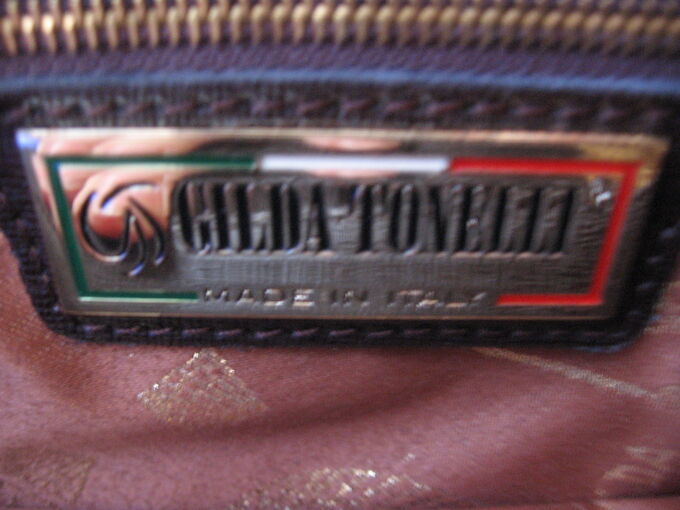 Кожаная сумка Gilda Tonelli Италия во Владивостоке