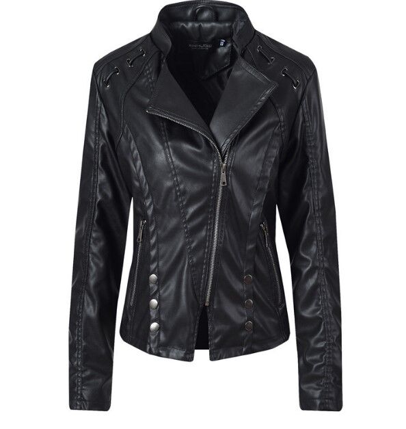 Женская куртка-косуха из эко-кожи, декоративные элементы на плечах, цвет черный