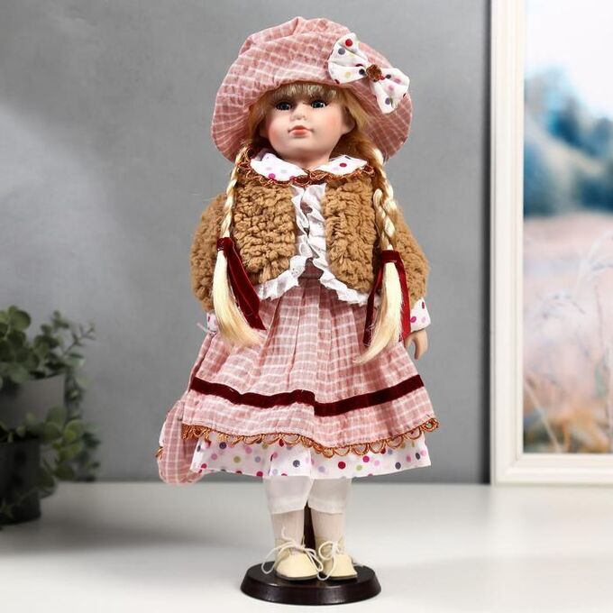Кукла коллекционная керамика &quot;Лизонька в платье в клеточку&quot; 40 см