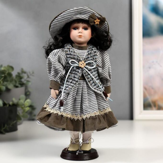 Кукла коллекционная керамика &quot;Валя в платье в полоску и вязанном жилете&quot; 30 см