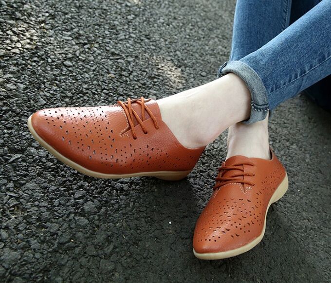 Женские туфли с вырезами, цвет коричневый