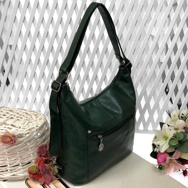 Функциональная сумка-рюкзак Satisfay из качественной матовой эко-кожи цвета зелёный опал.