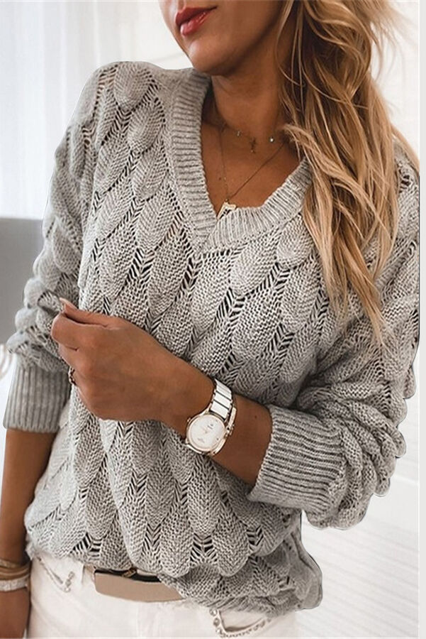Серый вязаный свитер крупной вязки &quot;под перья&quot; с V-образным вырезом