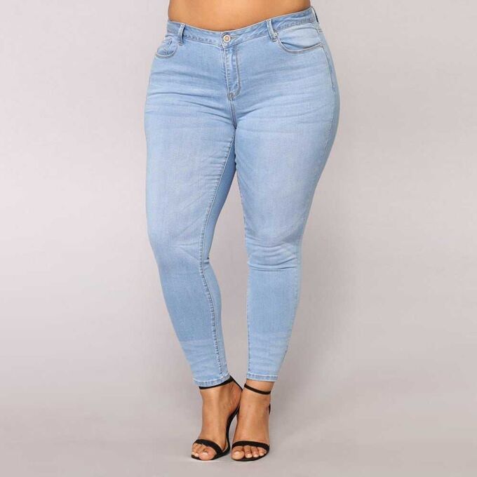 Красивые джинсы для полных