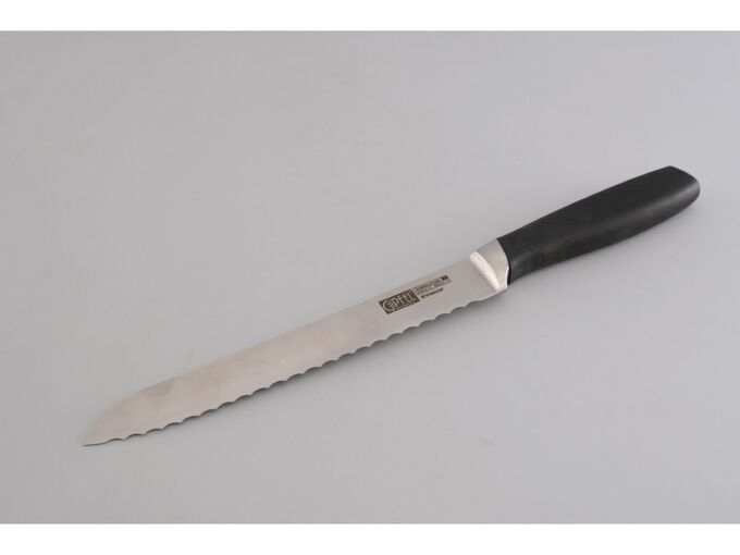 6886 GIPFEL Нож хлебный PROFILO 20 см (углеродистая сталь X30Cr13)