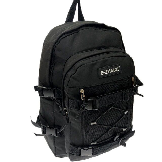 Рюкзак кэжуал Armin Six A4 из износостойкой ткани чёрного цвета.