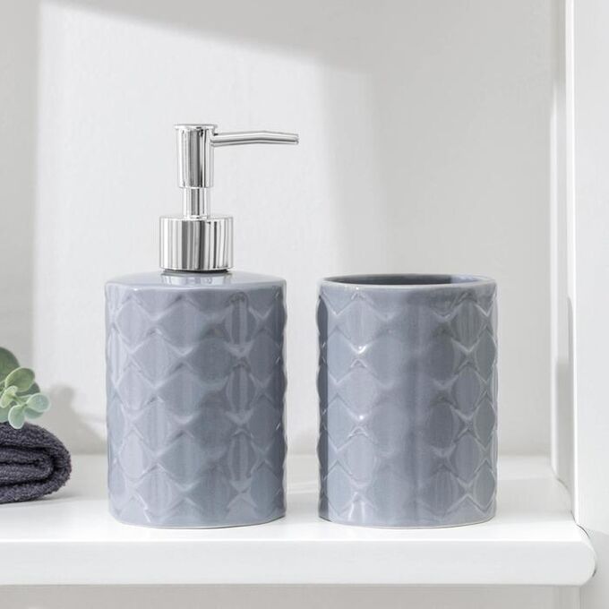 СИМА-ЛЕНД Набор аксессуаров для ванной комнаты «Ромбы», 2 предмета (дозатор для мыла, стакан), цвет серый