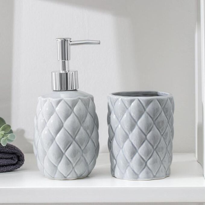 Набор аксессуаров для ванной комнаты «Ромбус», 2 предмета (дозатор для мыла, стакан), цвет серый
