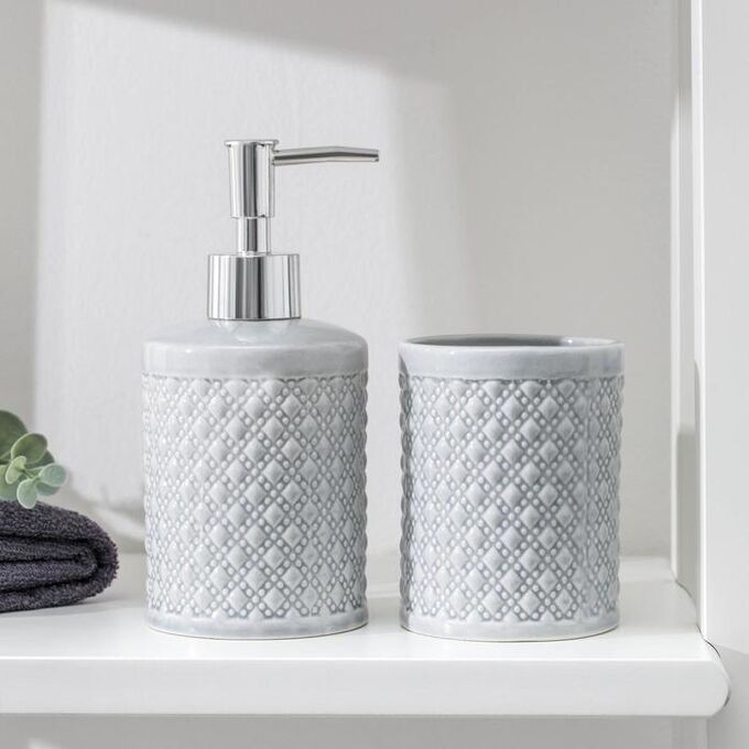 СИМА-ЛЕНД Набор аксессуаров для ванной комнаты «Бусы», 2 предмета (дозатор для мыла, стакан), цвет серый