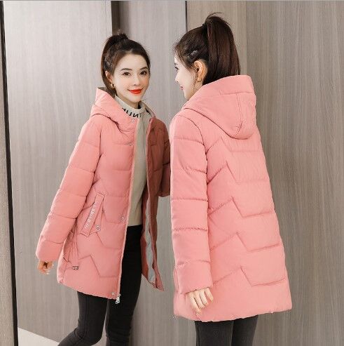 Женская демисезонная куртка, с надписями на карманах, цвет розовый