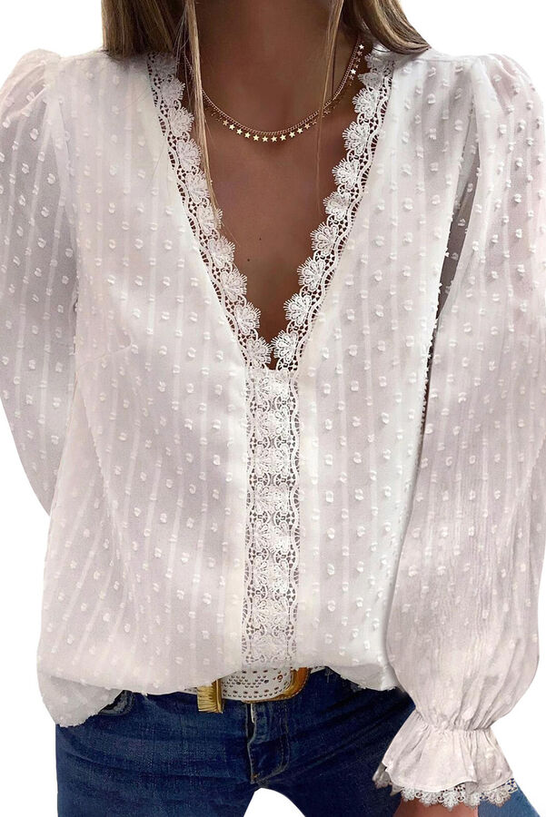 Белая элегантная кружевная блуза в швейцарский горошек с V-образным вырезом