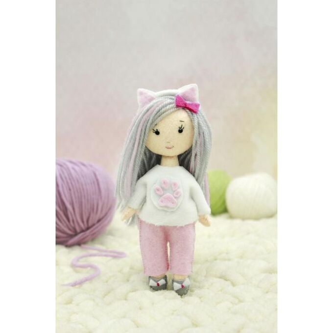 Кукла Перловка Набор для создания куклы из фетра «Девочка - котёнок»