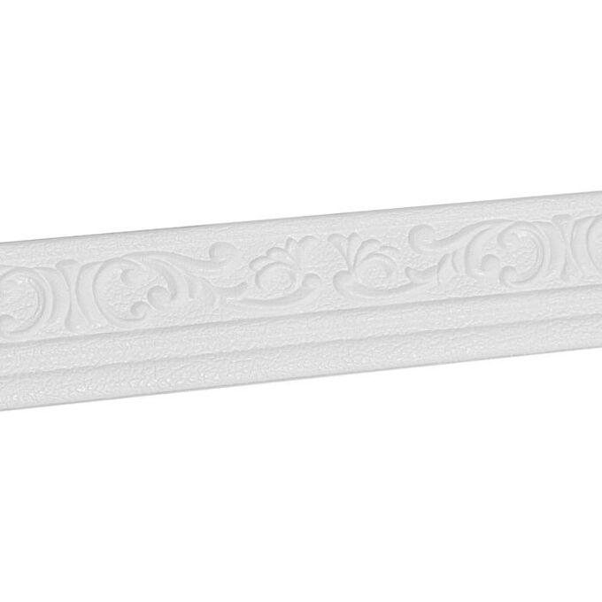 Самоклеящийся ПВХ плинтус 3D белый вензель, 2,3м