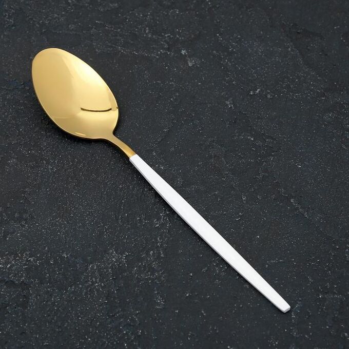 Ложка столовая Magistro «Блинк», 22*4 см, на подвесе, цвет золото, белая ручка
