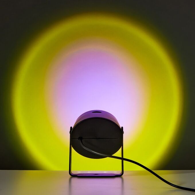 BayerLux Настенный светильник 2131/1PR LED (желто-пурпурный свет) USB черный 9х6,5х14 см