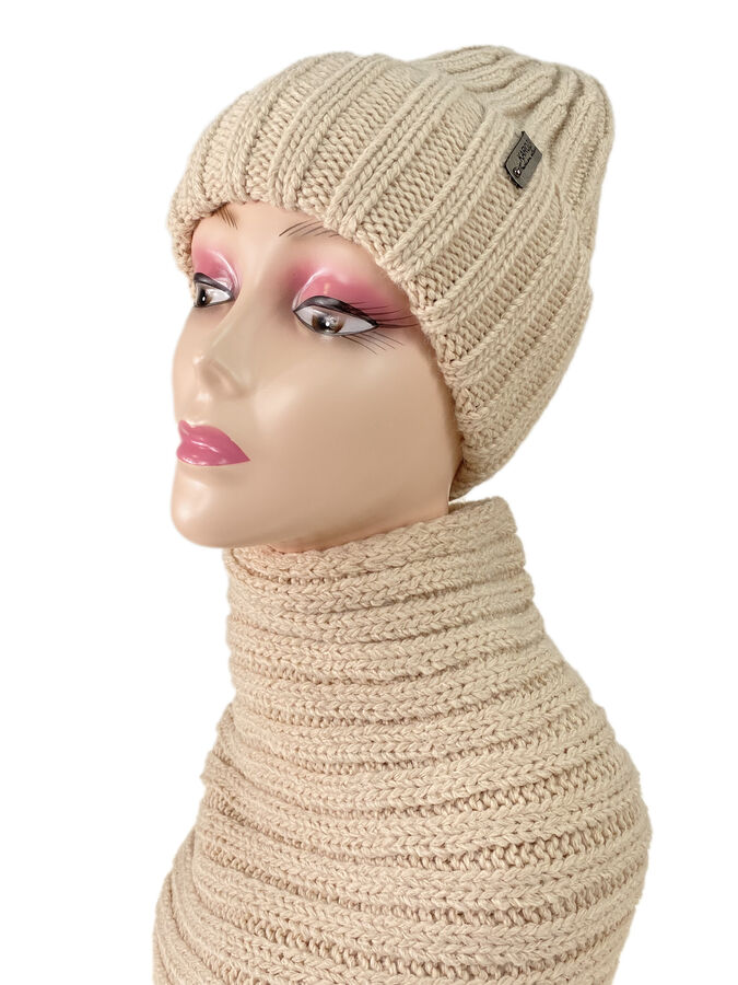 Комплект шапка женская и шарф, цвет бежевый