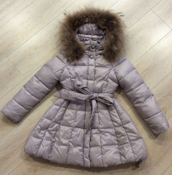Тёплое пальто размер 116 на рост 116-128 см, 5-6 лет во Владивостоке