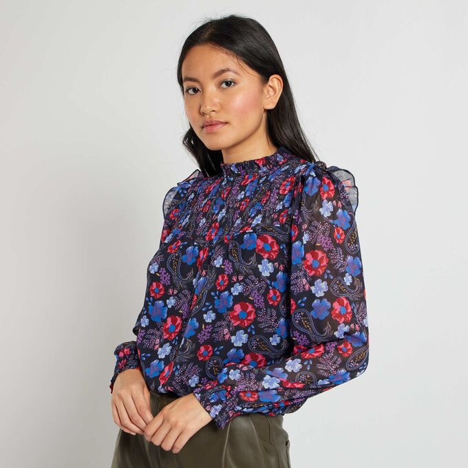 Легкая блузка с цветочным рисунком - голубой