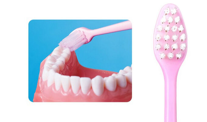 Lion КОМПАКТНАЯ 4-х рядная зубная щётка &quot;Clinica Next Stage&quot; с ПЛОСКИМ срезом и ГИБКОЙ ручкой для контроля надавливания на зубы и дёсны (мягкая) 120