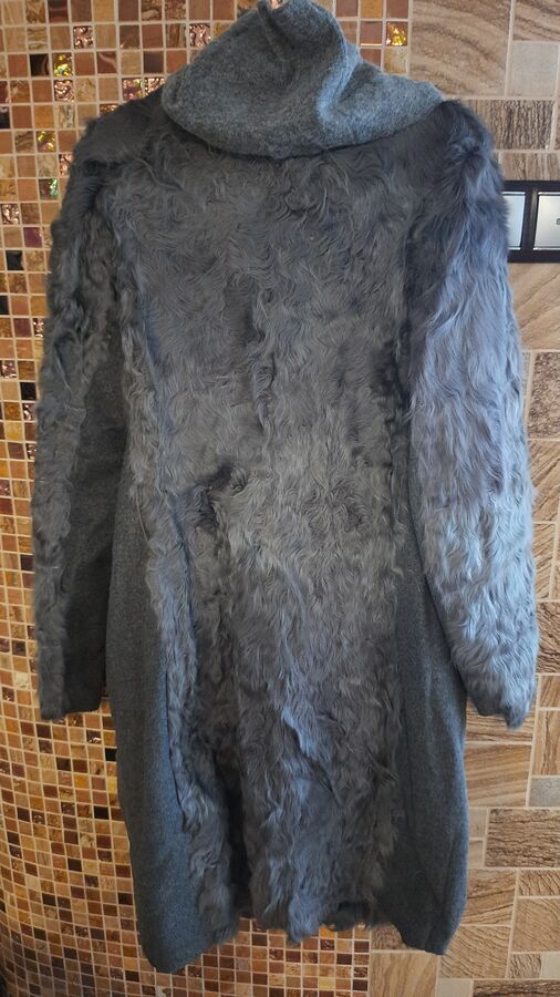 Пальто на холодный демисезон во Владивостоке