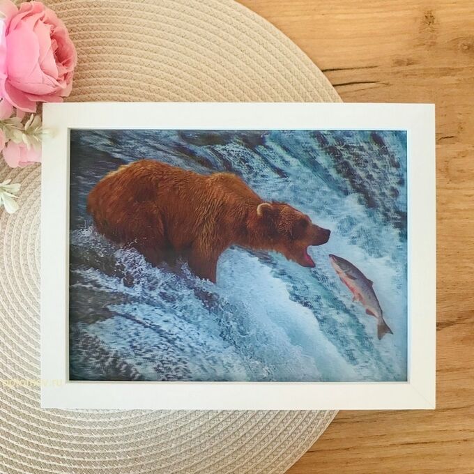 3Д картинка &quot;Медведь у водопада&quot; 14,5 х 19,5 см х М-0018, голографическая открытка с изображением медведя, без рамки