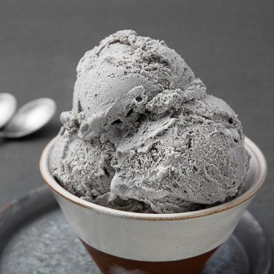 Мороженое Together Чёрный кунжут Binggrae 710мл