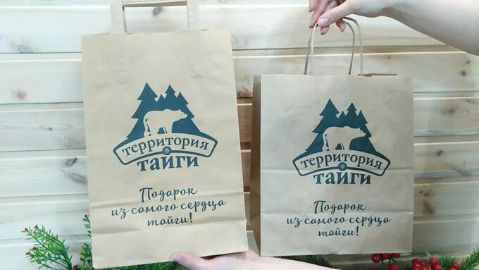 Кедровый орех в крафтовом пакете