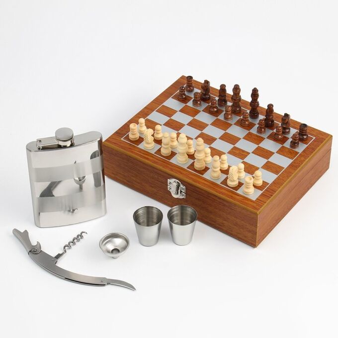 Набор подарочный шахматы, фляжка 240 мл, воронка, штопор, 2 стопки, фигуры
