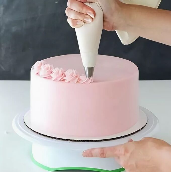 Украшение из кондитерского мешка