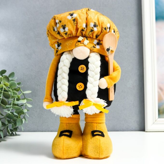Кукла интерьерная &quot;Бабуля в берете с пчёлами с ложкой для мёда&quot; раздвижной 28-40 см